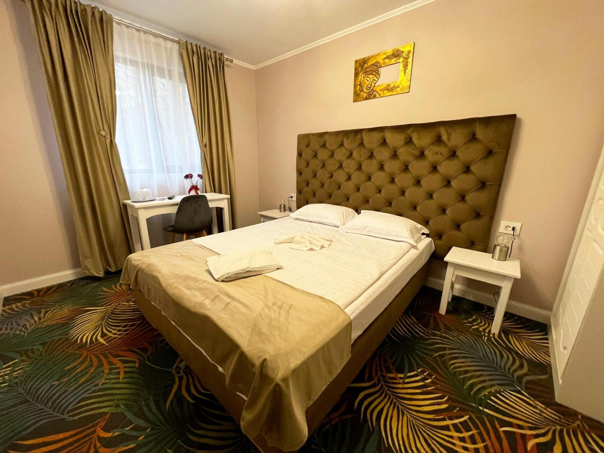 Pensiunea Pink House Runcu Hotel Runcu  Exterior foto